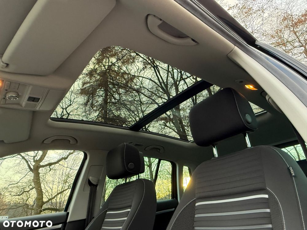 Volkswagen Tiguan 2.0 TDI DPF 4Motion BlueMotion Technology Cup Sport & Style - 24