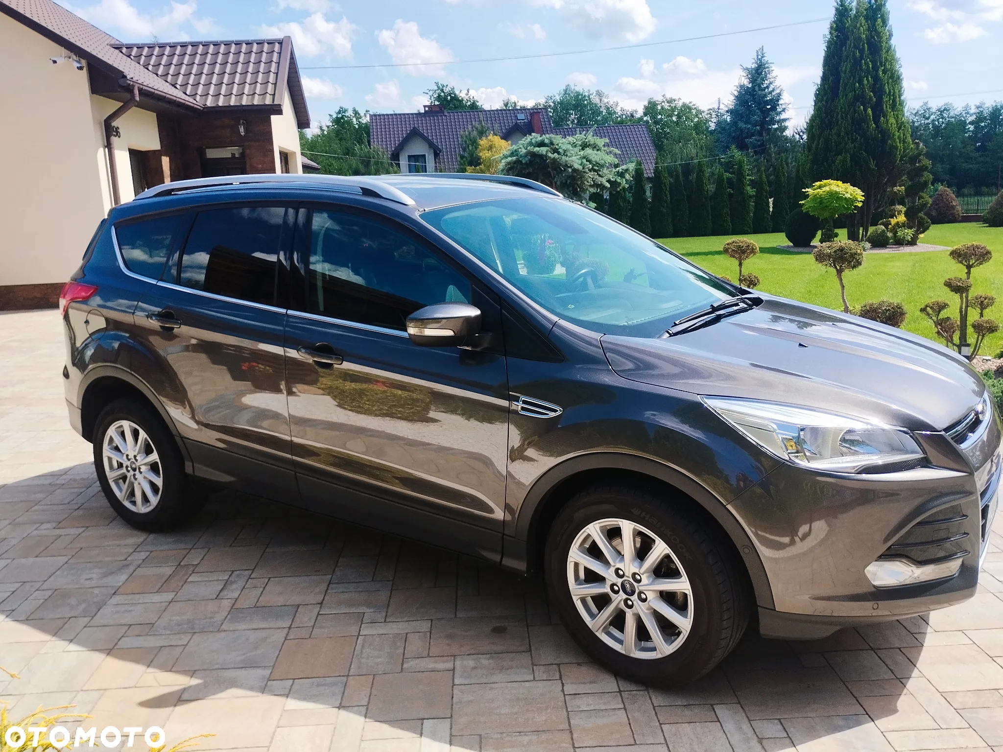 Ford Kuga 2.0 TDCi 2x4 Titanium - 18