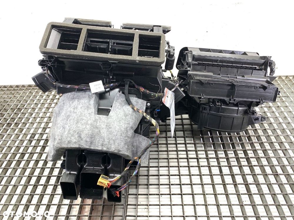 NAGRZEWNICA KOMPLETNA KOMBAJN  SKODA OCTAVIA IV Combi (NX5) 2019 - 2022 2.0 TDI 110 kW [150 KM] olej - 2