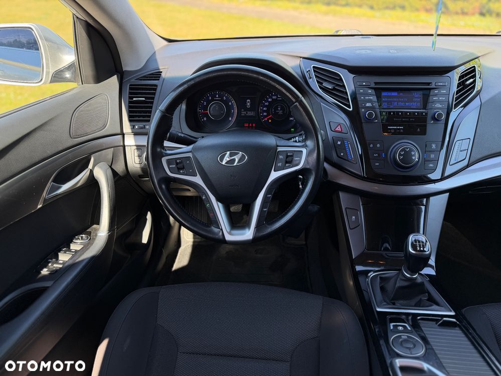 Hyundai i40 Kombi 1.6 Trend - 15
