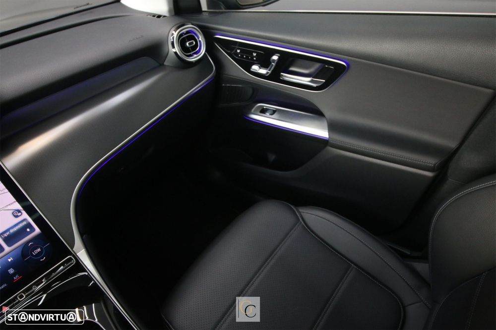 Mercedes-Benz GLC 300 e 4Matic 9G-TRONIC Edition Avantgarde - 32