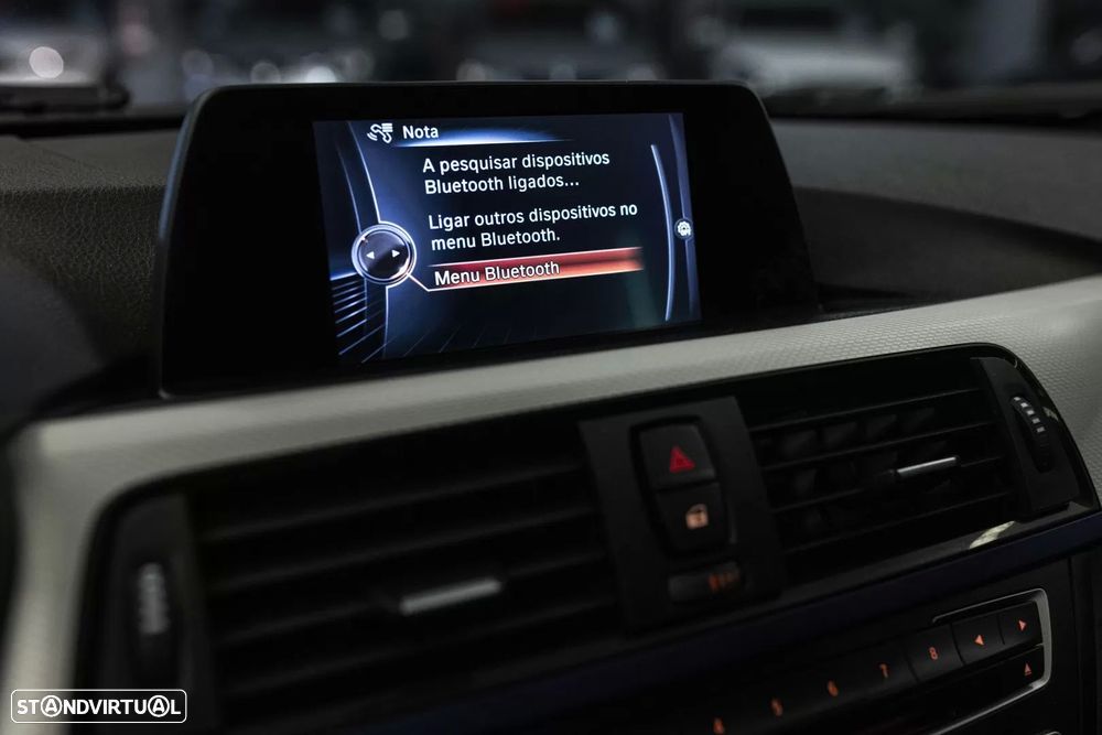 BMW 318 d Touring Aut. M Sport - 15