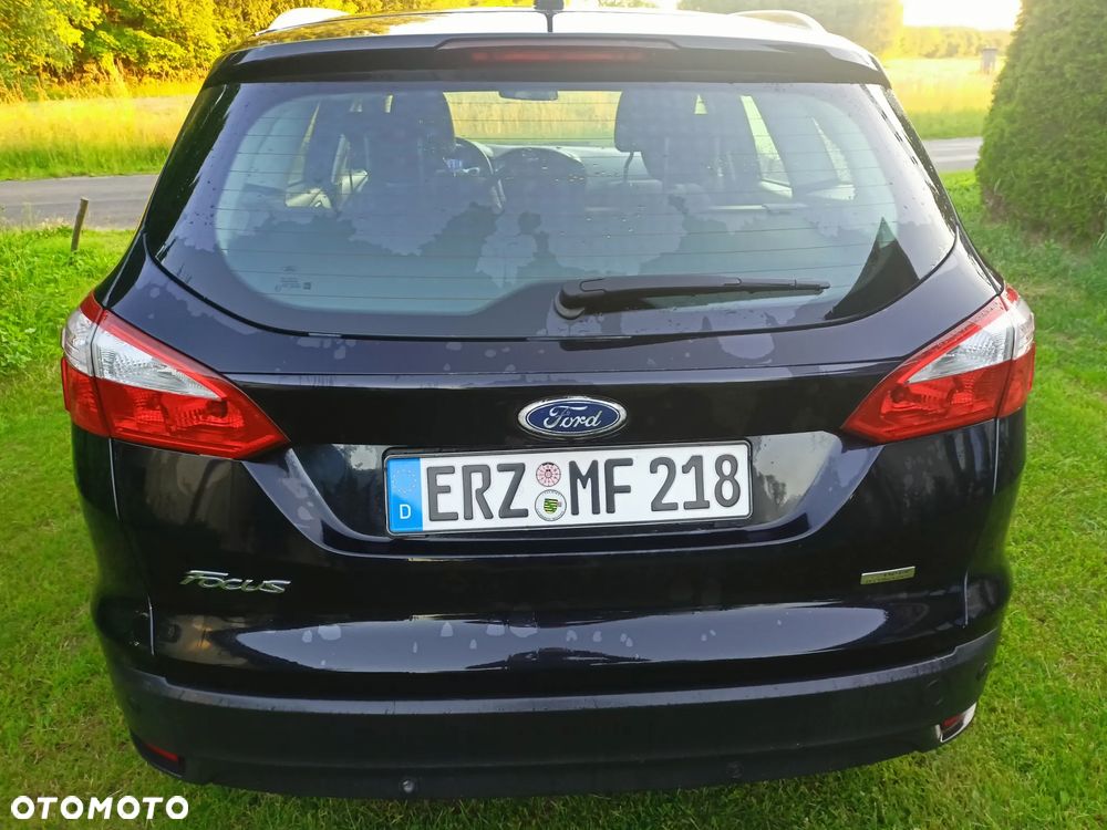 Ford Focus - 8