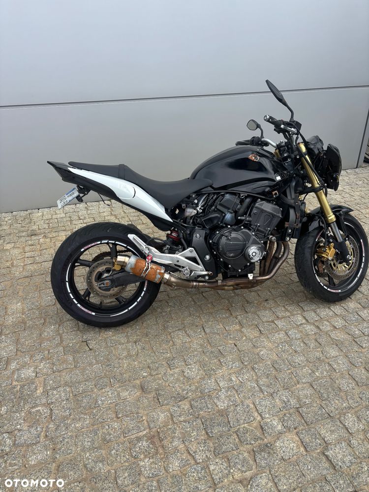 Honda Hornet - 4