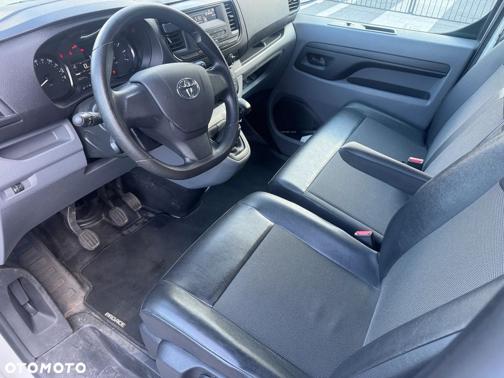 Toyota PROACE - 11