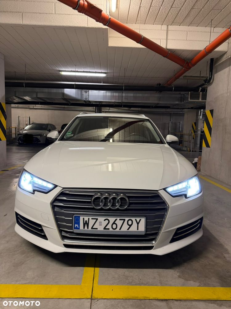 Audi A4 Avant 2017 photo 2
