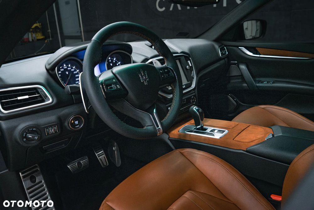 Maserati Ghibli S Q4 - 4