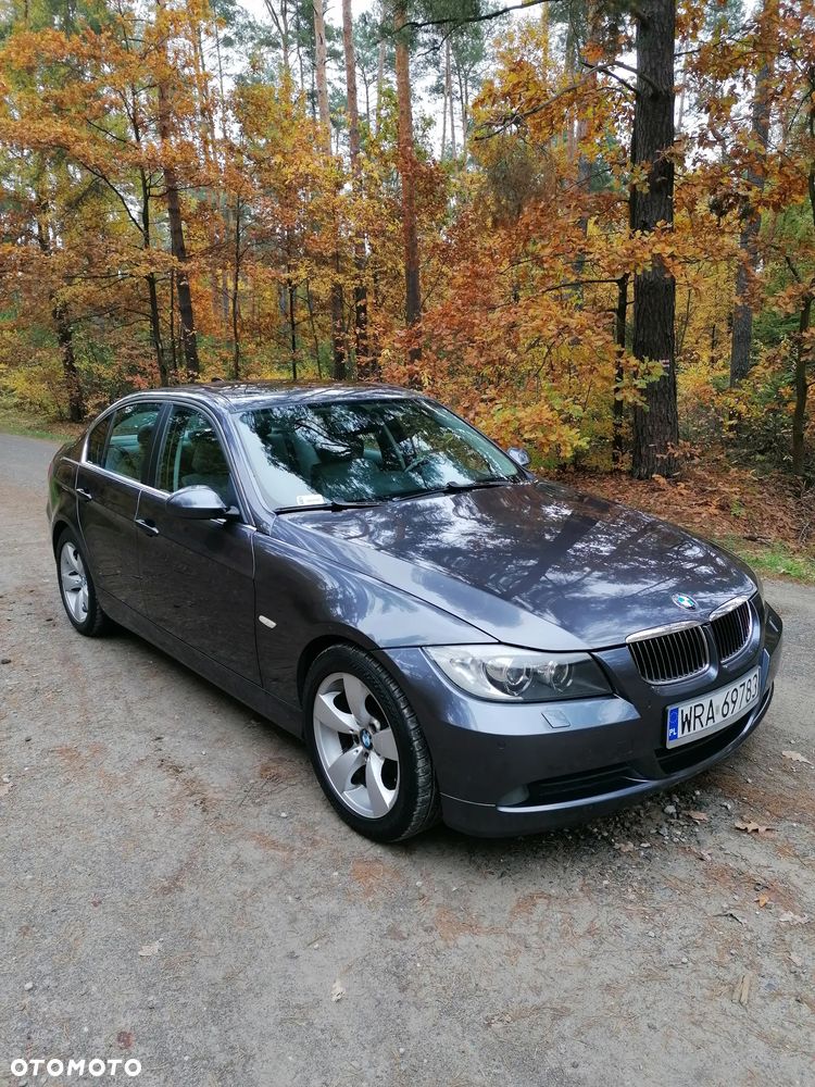 BMW Seria 3 325xi - 9