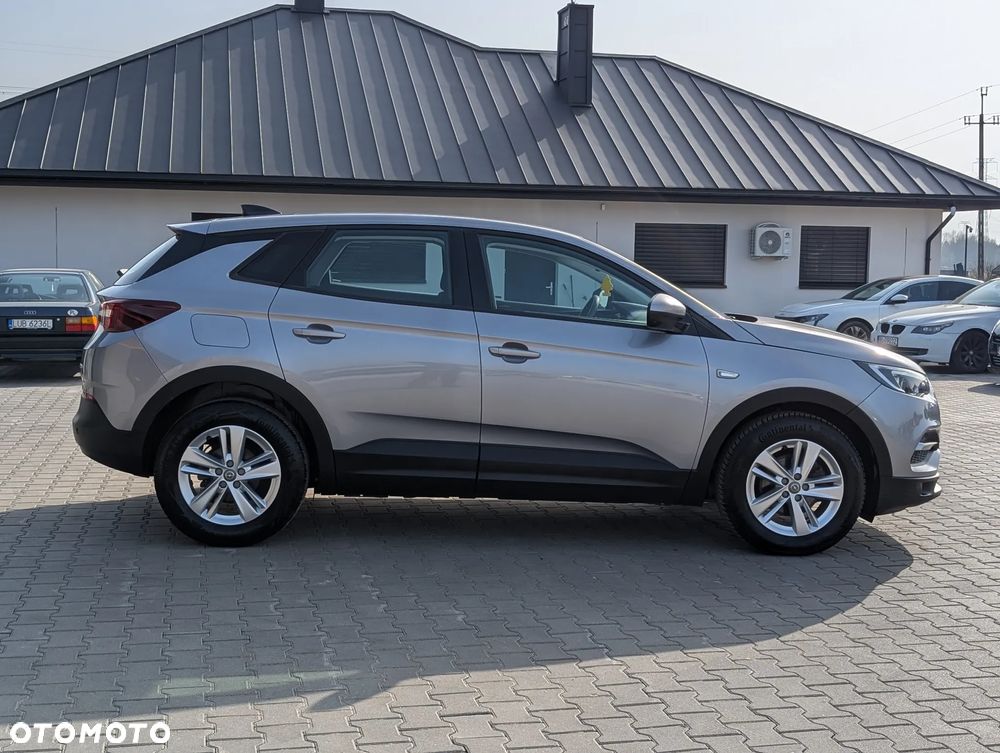Opel Grandland X 1.2 Start/Stop Dynamic - 17