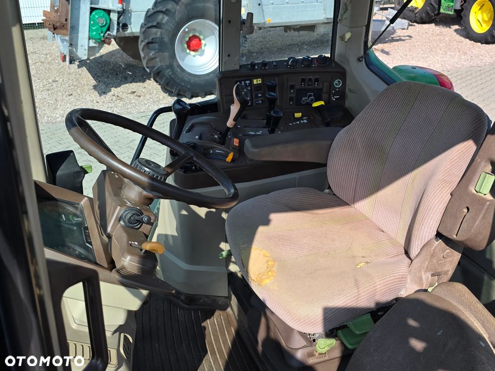 John Deere 6920S - 19