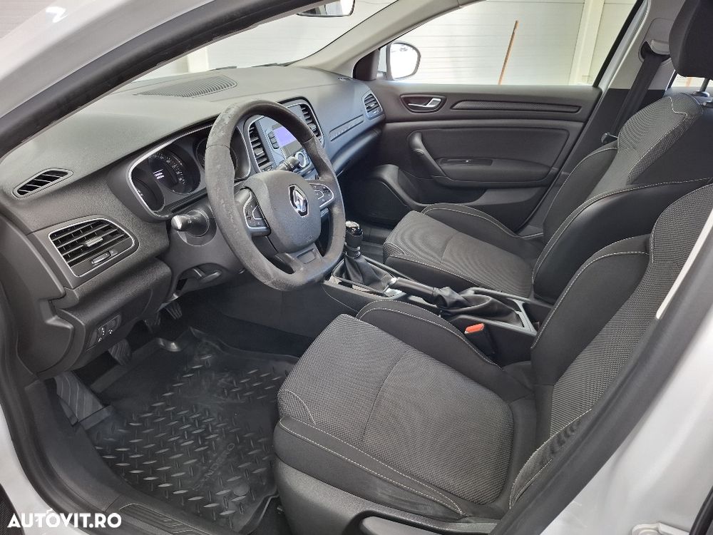 Renault Megane Energy dCi Life - 11
