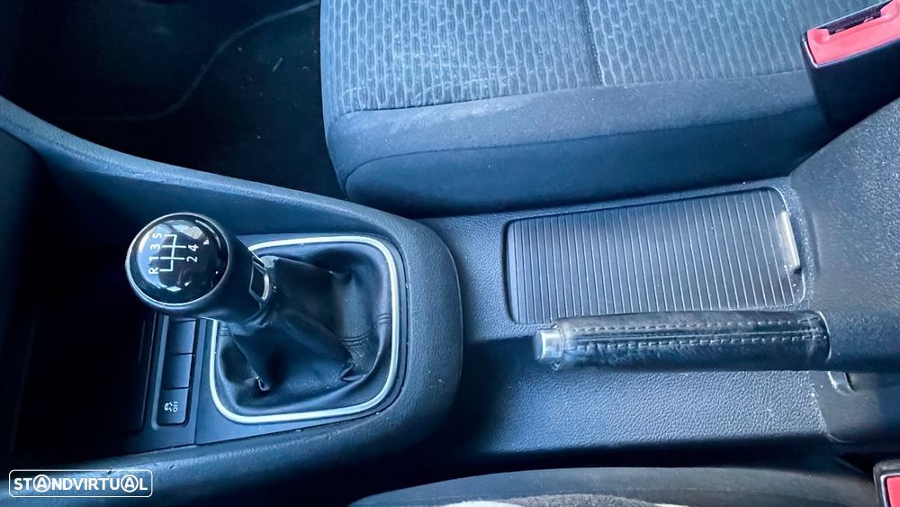 VW Golf Variant 1.6 TDi Highline - 17