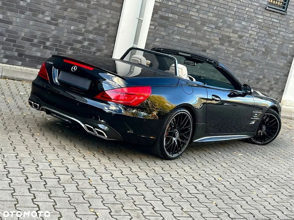 Mercedes-Benz SL 63 AMG - 4