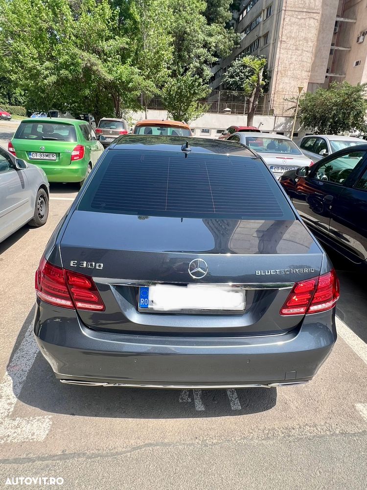 Mercedes-Benz E 300 T BlueTEC HYBRID 7G-TRONIC Avantgarde - 16