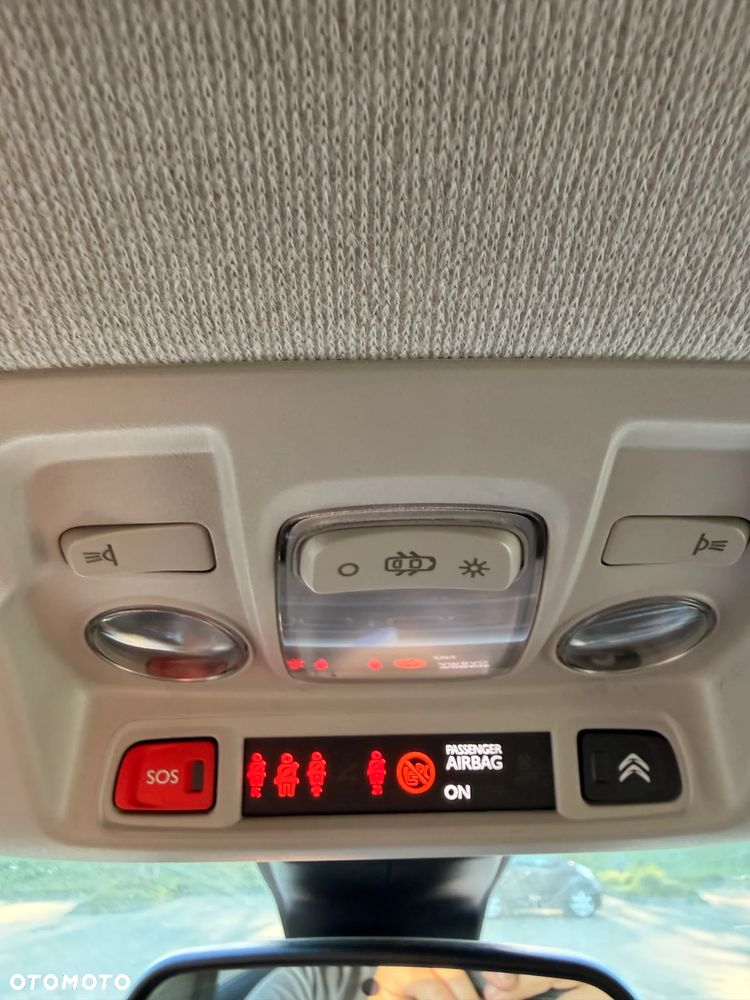 Citroën C3 1.2 PureTech Shine - 16