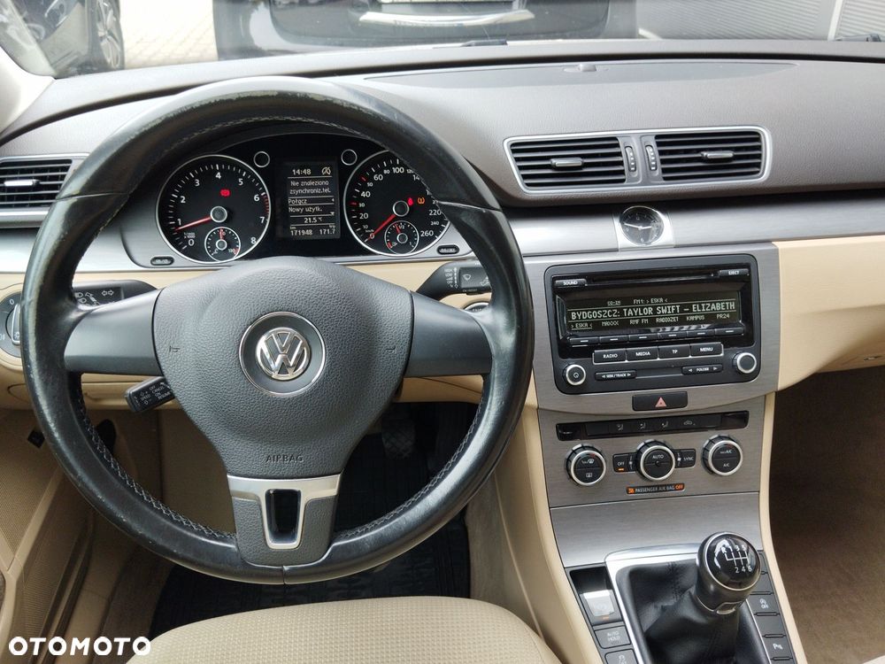 Volkswagen Passat 1.4 TSI BMT Comfortline - 13