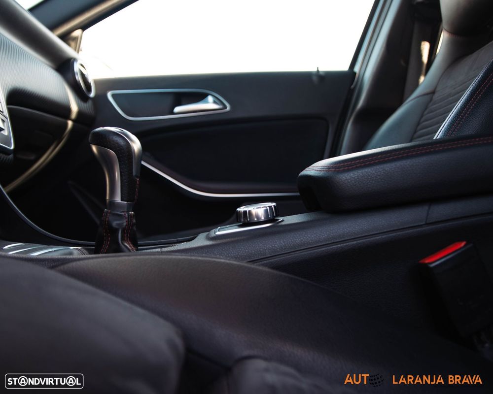 Mercedes-Benz A 180 CDI BE AMG Line - 22