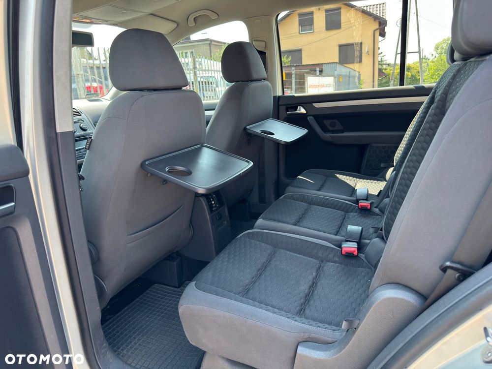 Volkswagen Touran 1.9 TDI Trendline - 24