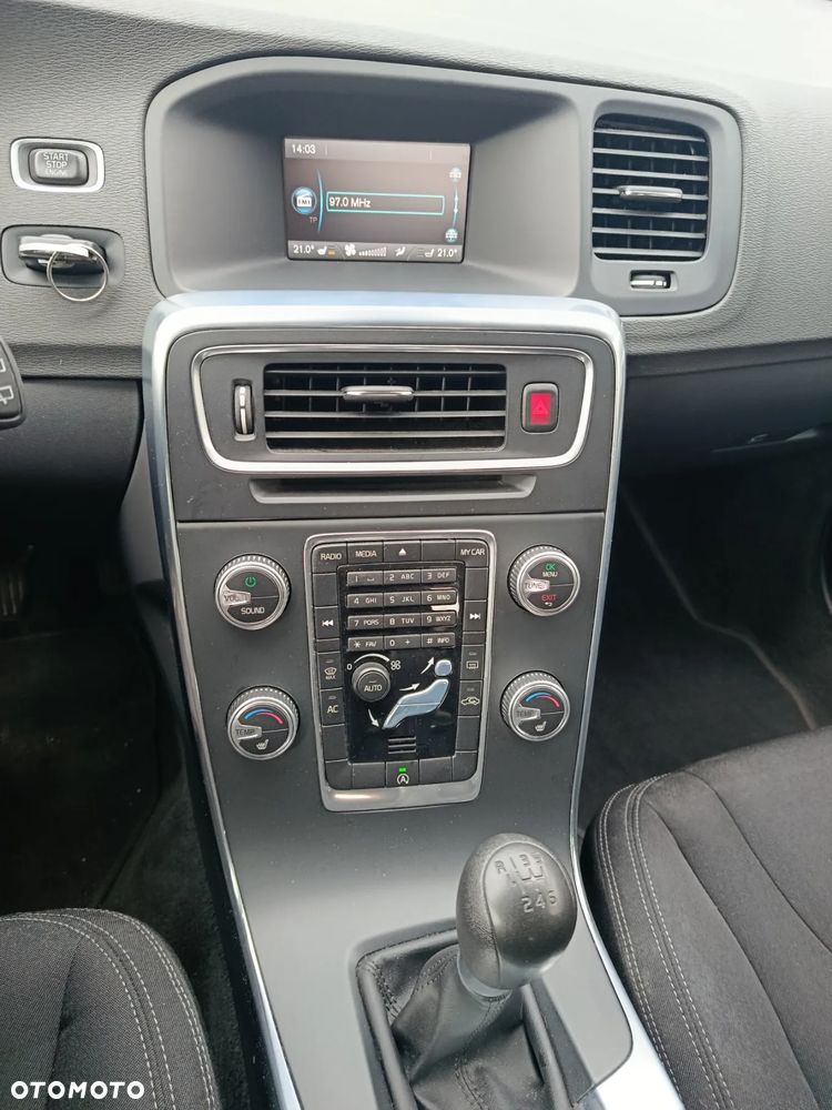 Volvo V60 T3 - 18
