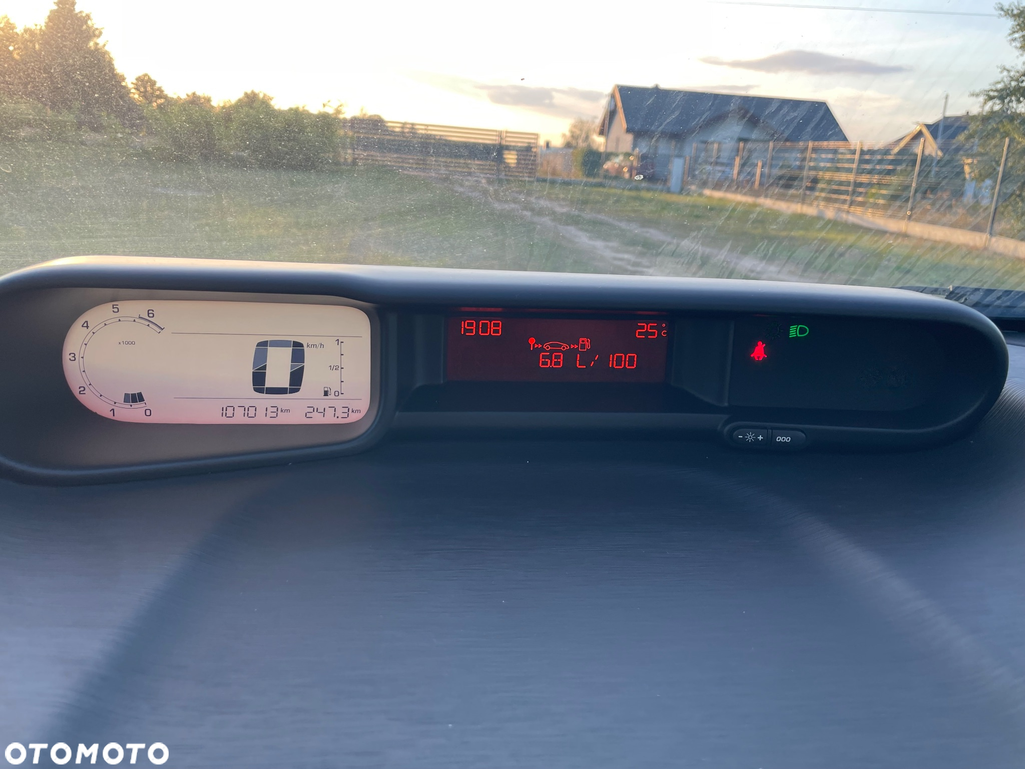 Citroën C3 Picasso 1.6i Exclusive - 15