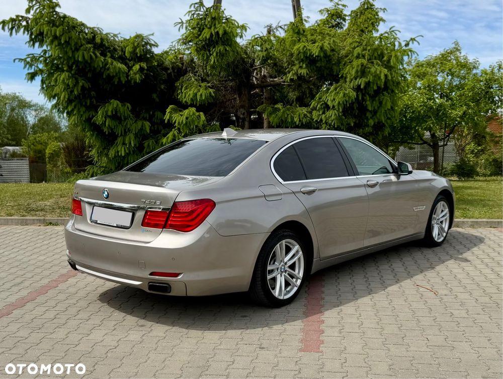 BMW Seria 7 740d xDrive - 4