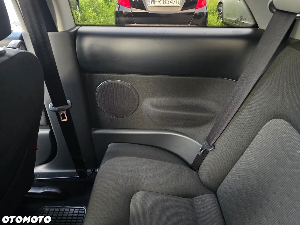 Volkswagen New Beetle 1.6 Freestyle - 38