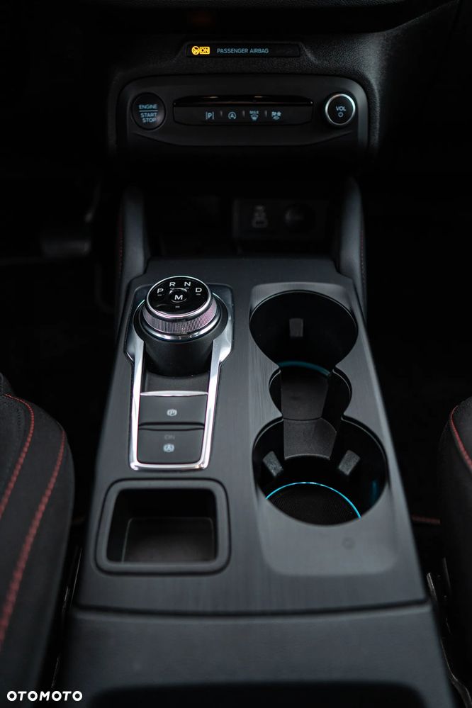 Ford Focus 1.5 EcoBlue STart-Stopp-System ST-LINE X - 25