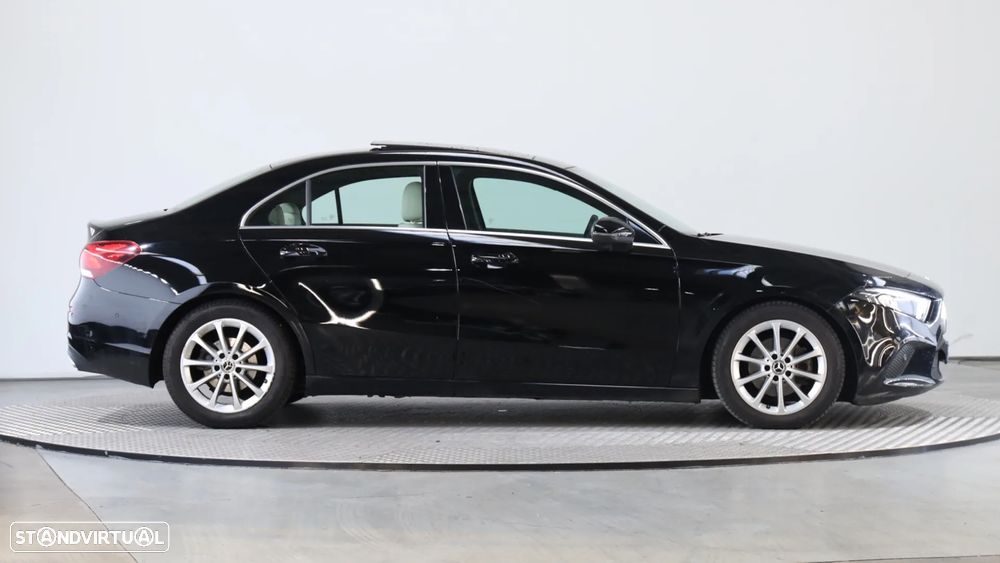 Mercedes-Benz A 180 Limousine d Progressive Aut. - 3