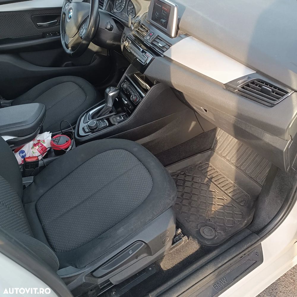 BMW Seria 2 218i AT Advantage - 17