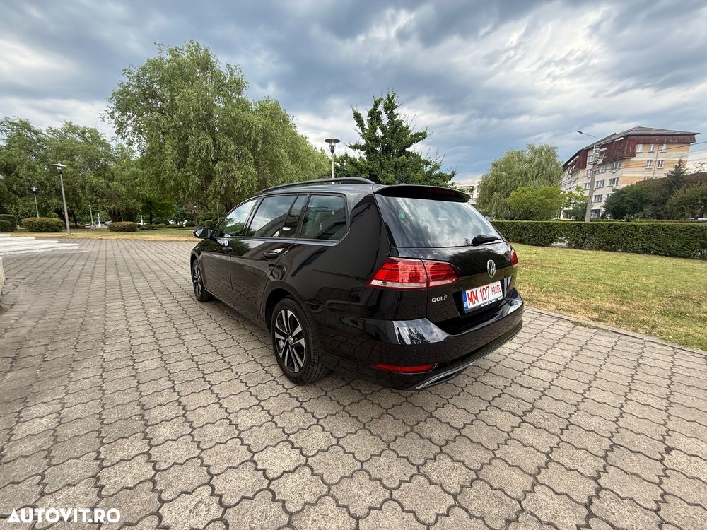 Volkswagen Golf 2.0 TDI SCR DSG United - 7
