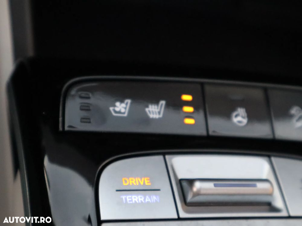 Hyundai Tucson PHEV 1.6 l 265 CP 4WD 6AT Luxury - 39
