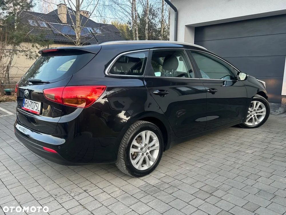 Kia Ceed 1.6 GDI DCT Spirit - 18