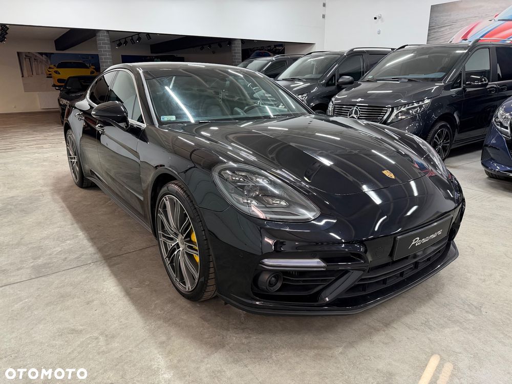 Porsche Panamera Turbo - 5