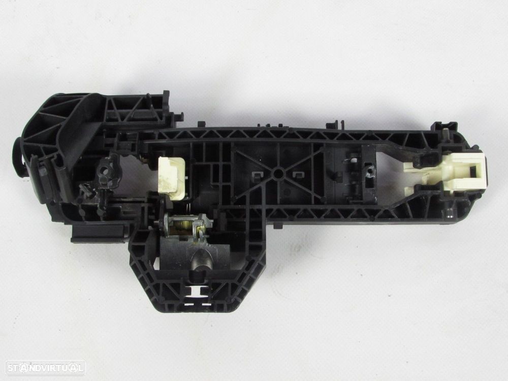Suporte punho da porta Esquerdo/Trás/Exterior Seminovo/ Original MERCEDES-BENZ C... - 2