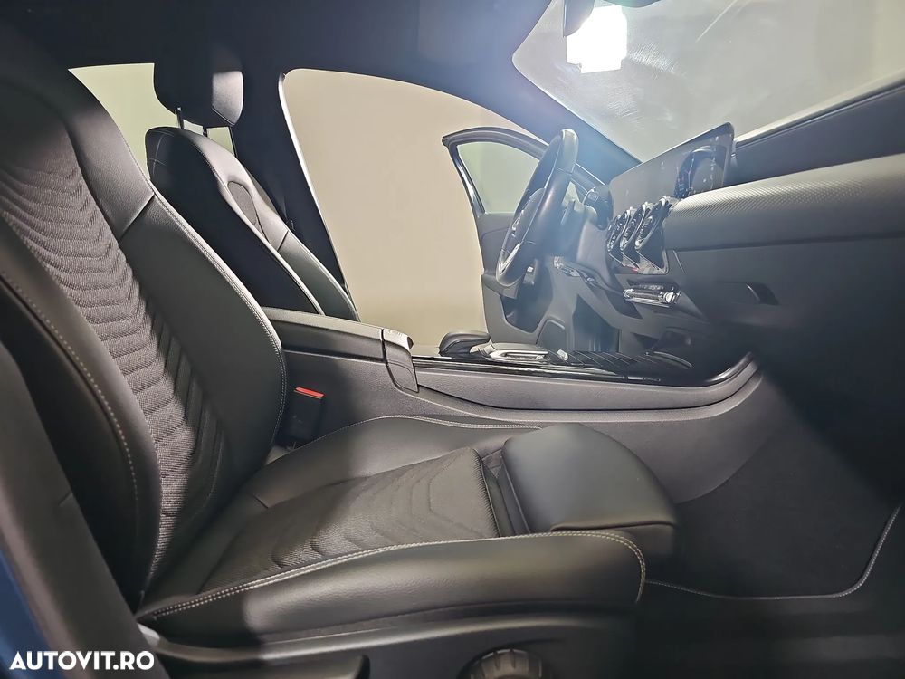 Mercedes-Benz A 180 - 11