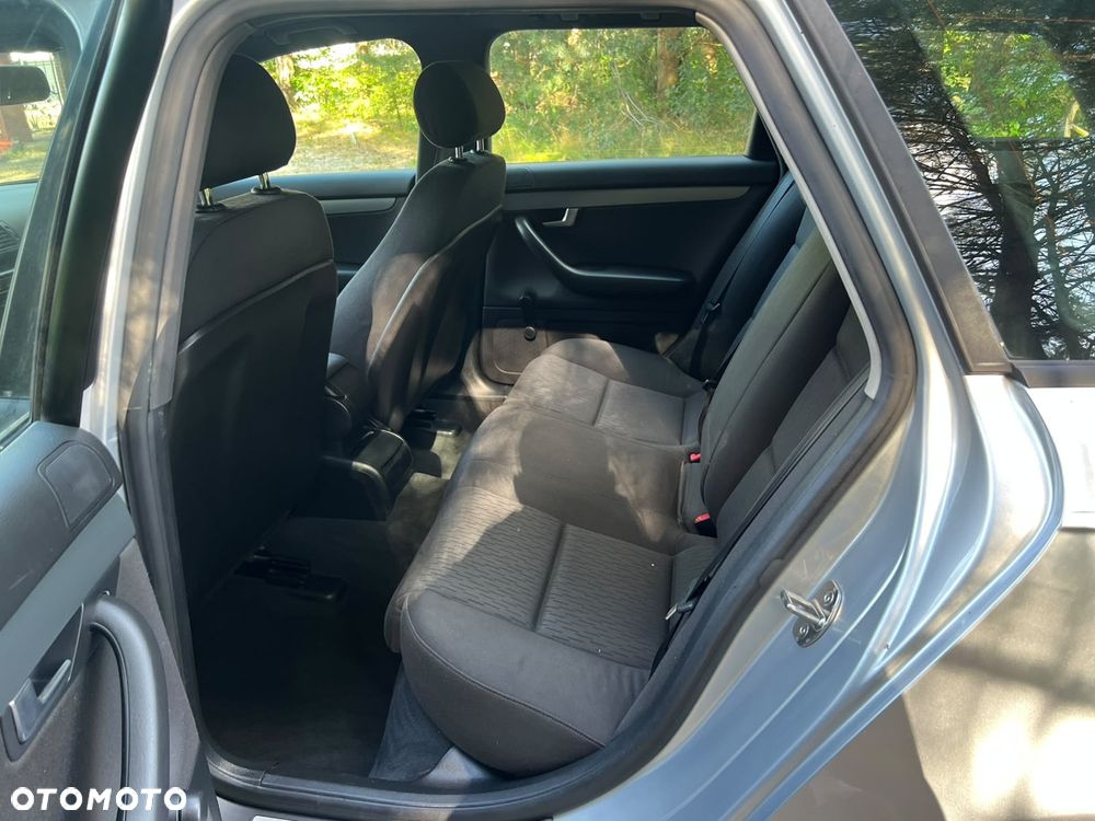 Audi A4 Avant 2.0 TDI DPF - 4
