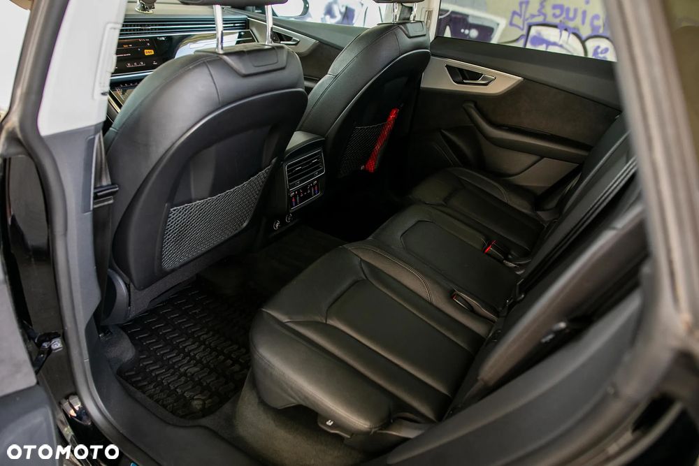 Audi Q8 50 TDI mHEV Quattro Tiptronic - 17