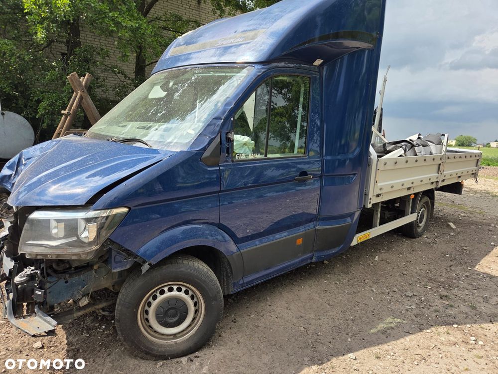Volkswagen Crafter - 1