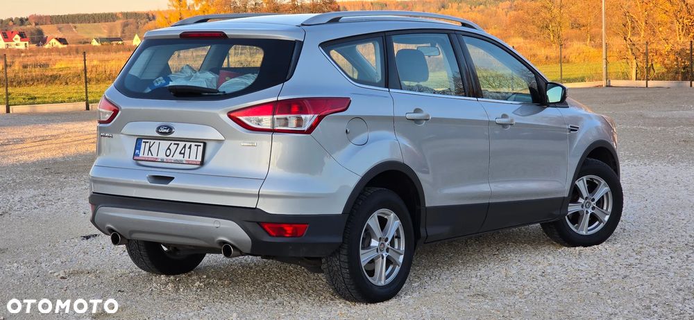 Ford Kuga 1.6 EcoBoost 2x4 Titanium - 6