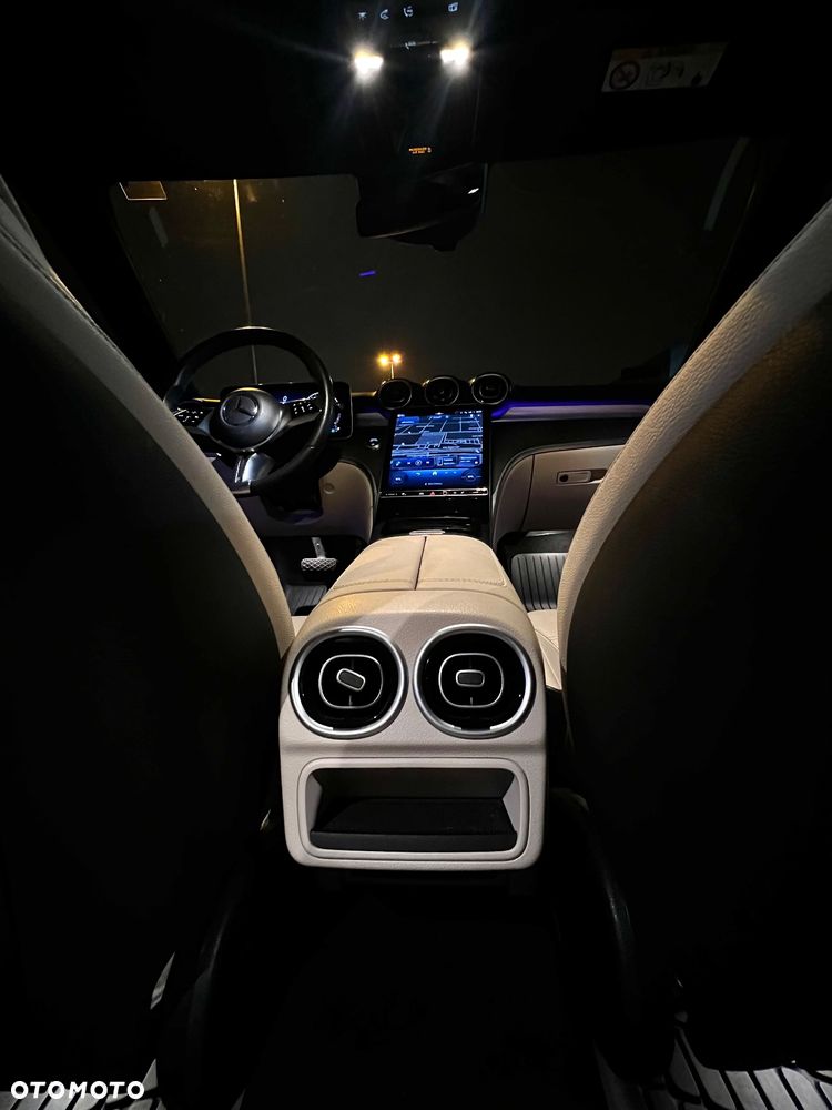 Mercedes-Benz Klasa C - 27