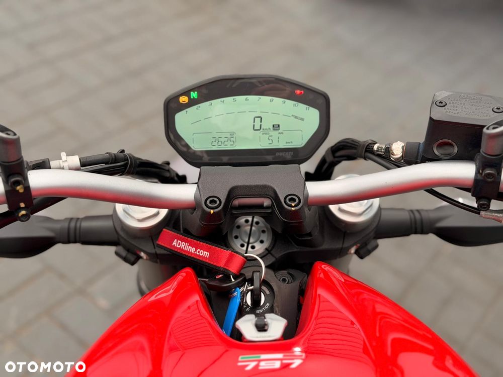 Ducati Monster - 8
