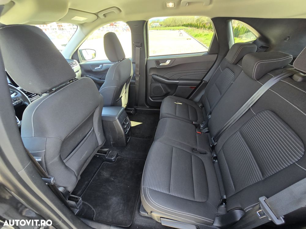 Ford Kuga - 6