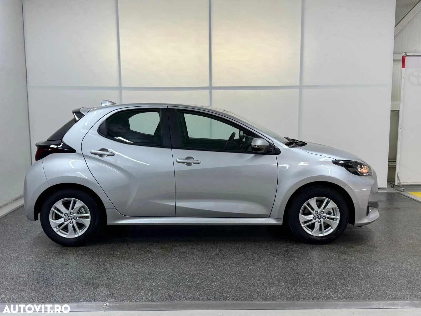 Toyota Yaris - 3