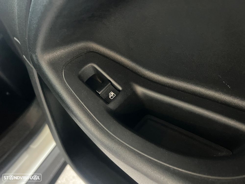 Fiat 500X 1.4 MA Lounge S&S - 41