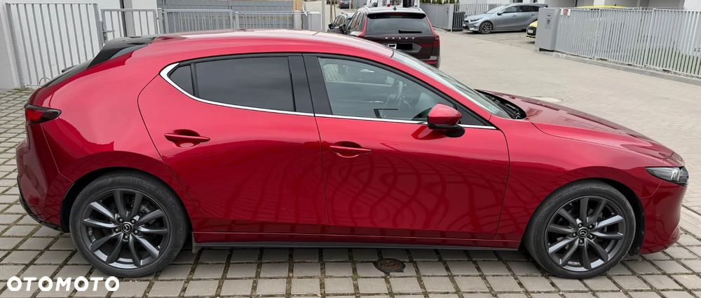 Mazda 3 2.0 mHEV Hikari - 4