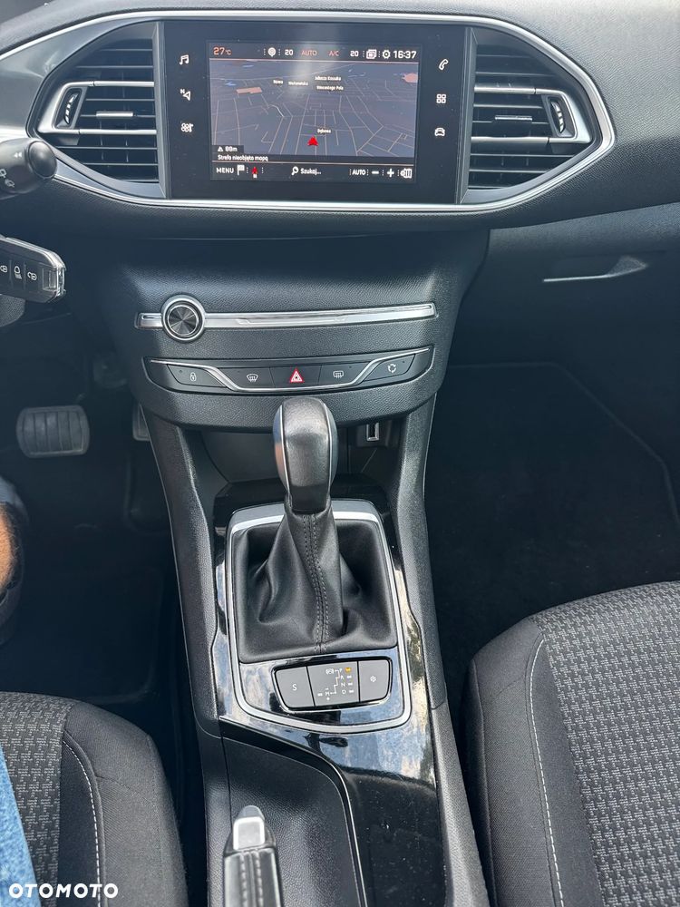 Peugeot 308 - 17