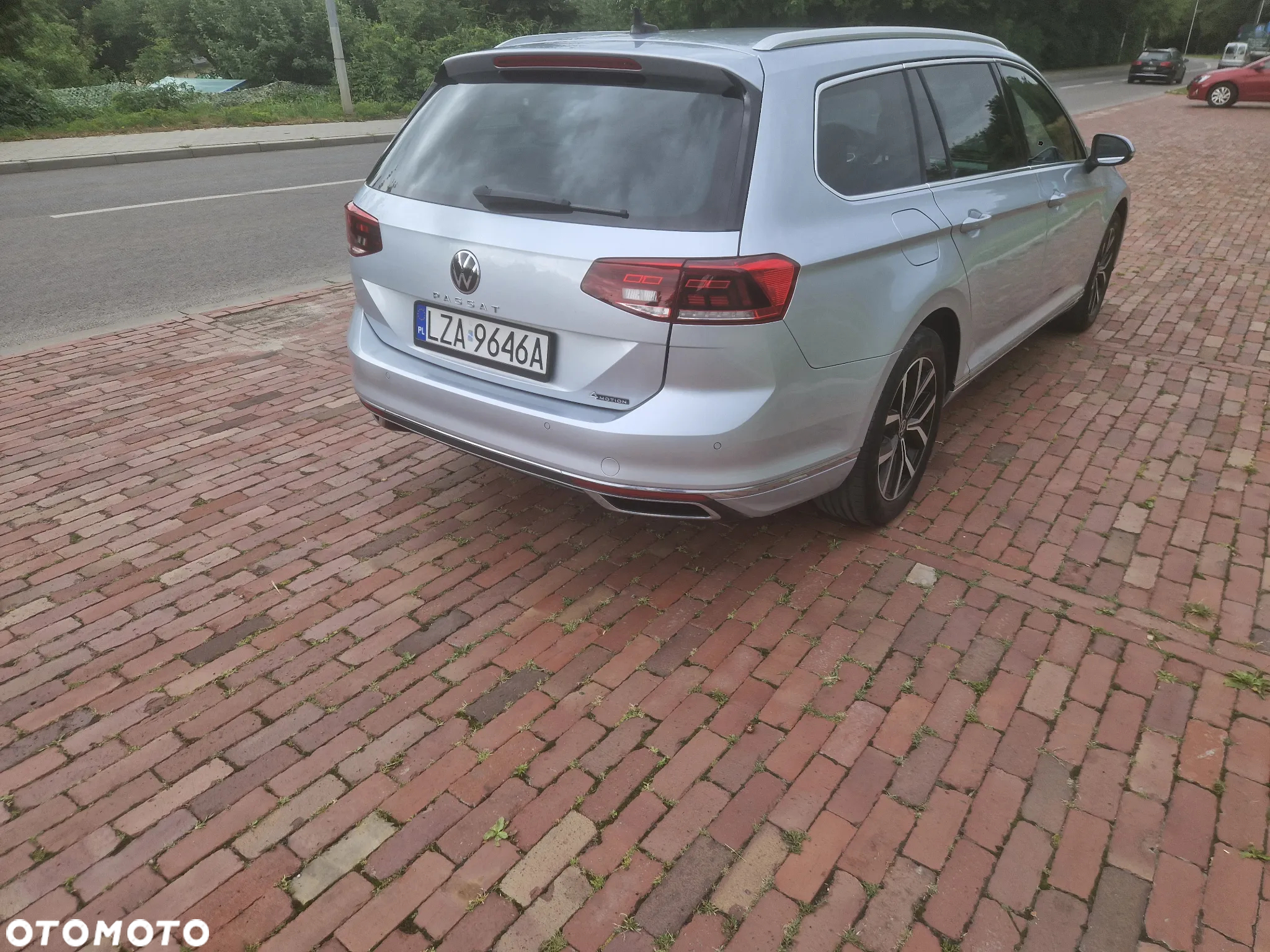 Volkswagen Passat 2.0 TDI 4Mot Elegance DSG - 5