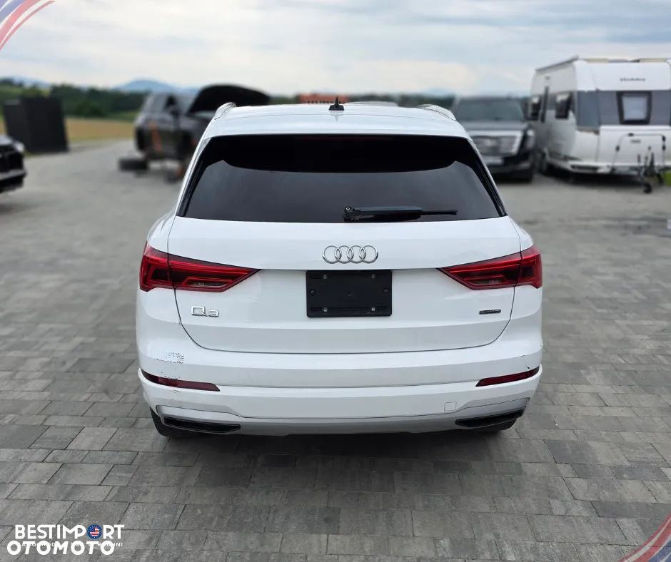Audi Q3 - 4