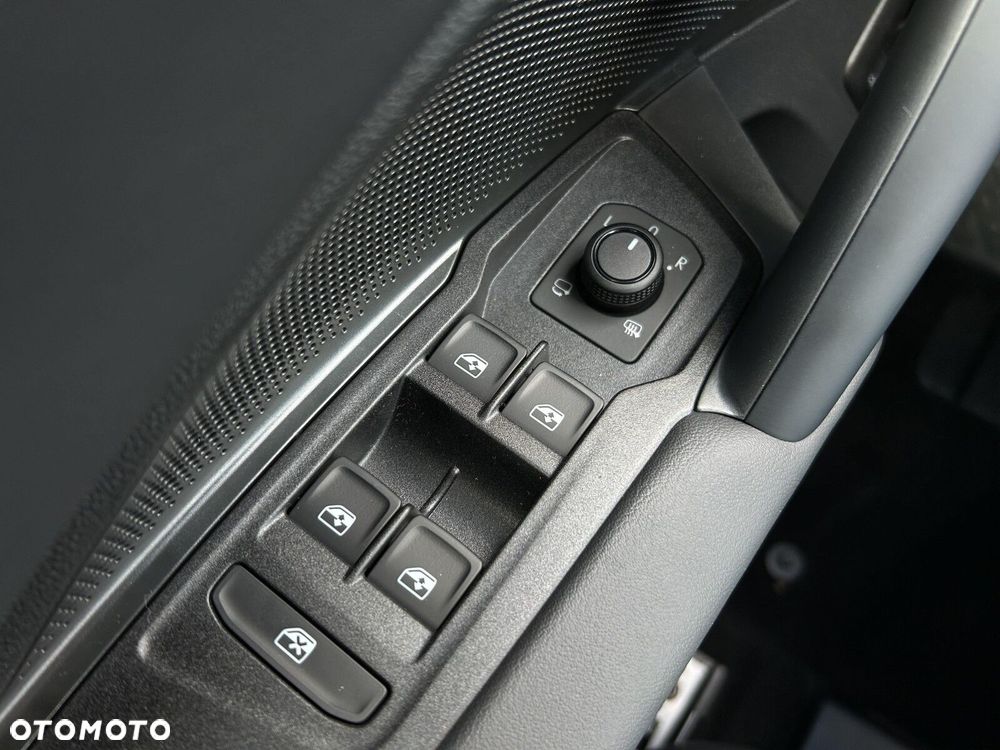 Volkswagen Tiguan - 26