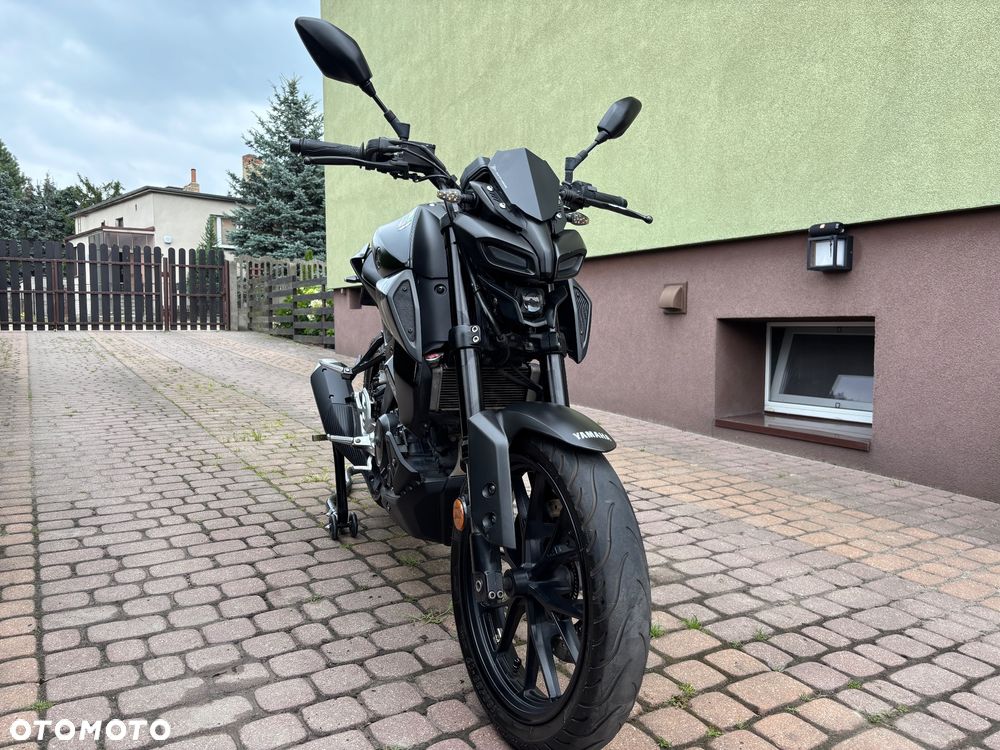 Yamaha MT - 3